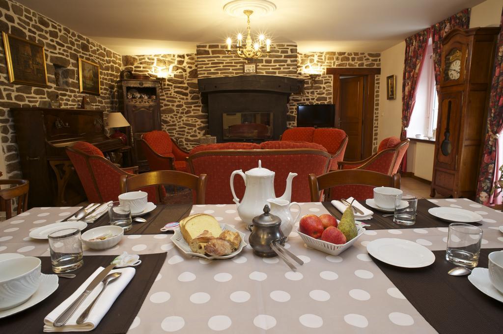 Chambres D'Hotes Les Sageais Baguer-Morvan Room photo