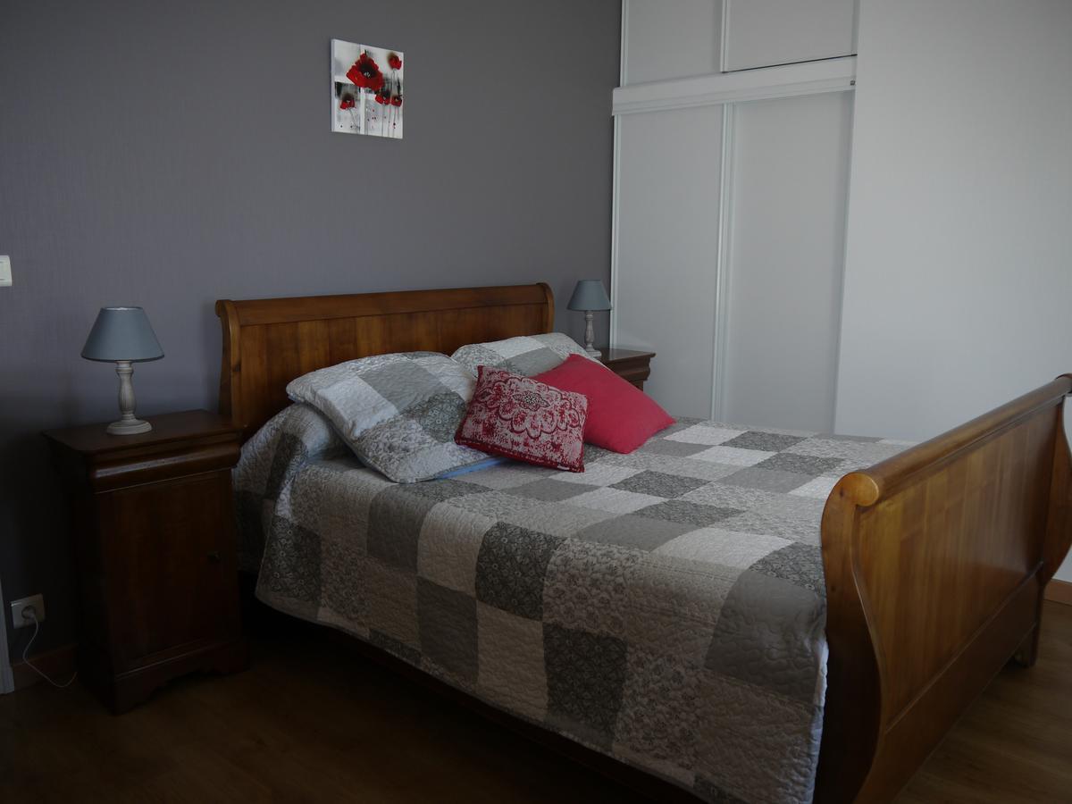 Chambres D'Hotes Les Sageais Baguer-Morvan Exterior photo